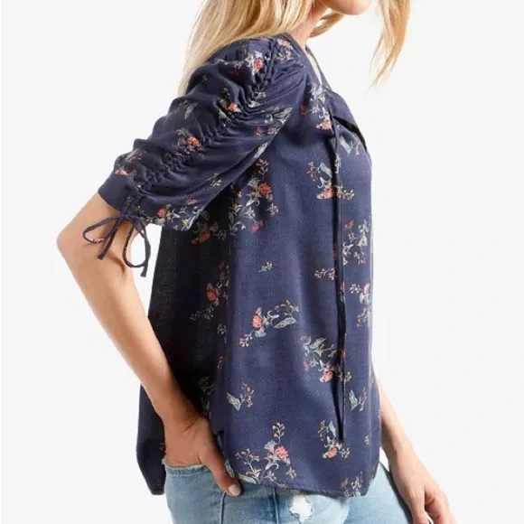 Lucky Brand Floral Mauve Top Ruched Tie Sleeve sz Small - Picture 9 of 9